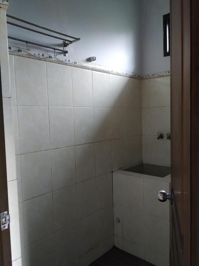 Hotel "Ngebel Indah" Luaran gambar